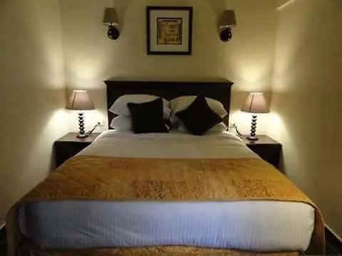 Dağ evi Sea View Chalet In Porto South