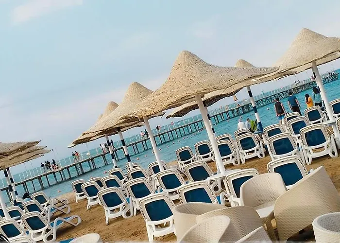Sea View Chalet In Porto South Ain Sukhna